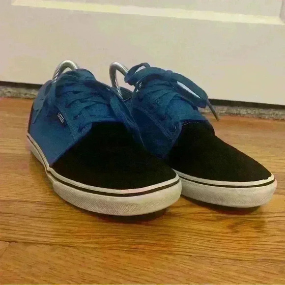Kids Vans Blue and Black Tennis Shoes, Size 6 Youth - Picture 2 of 10